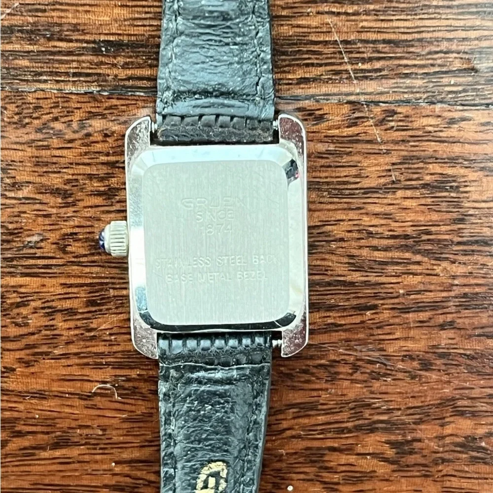 Vintage Gruen Precision Stainless Steel Quartz Watch NOT WORKING